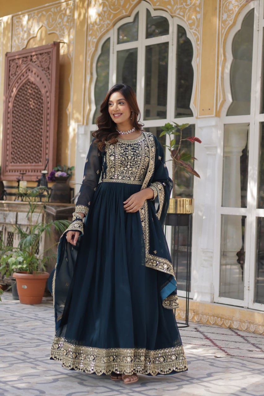 ELEGANT FAUX BLOOMING GOWN WITH ZARI & SEQUINS EMBROIDERY
