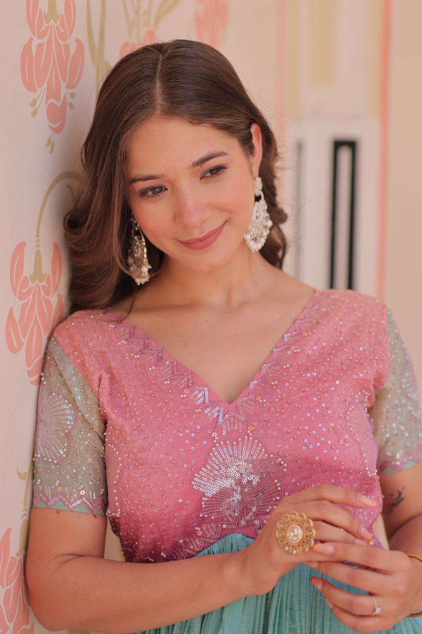 ELEGANT GOLD CRUSH GOWN WITH BEADS EMBROIDERY – PERFECT FOR OCCASIONS