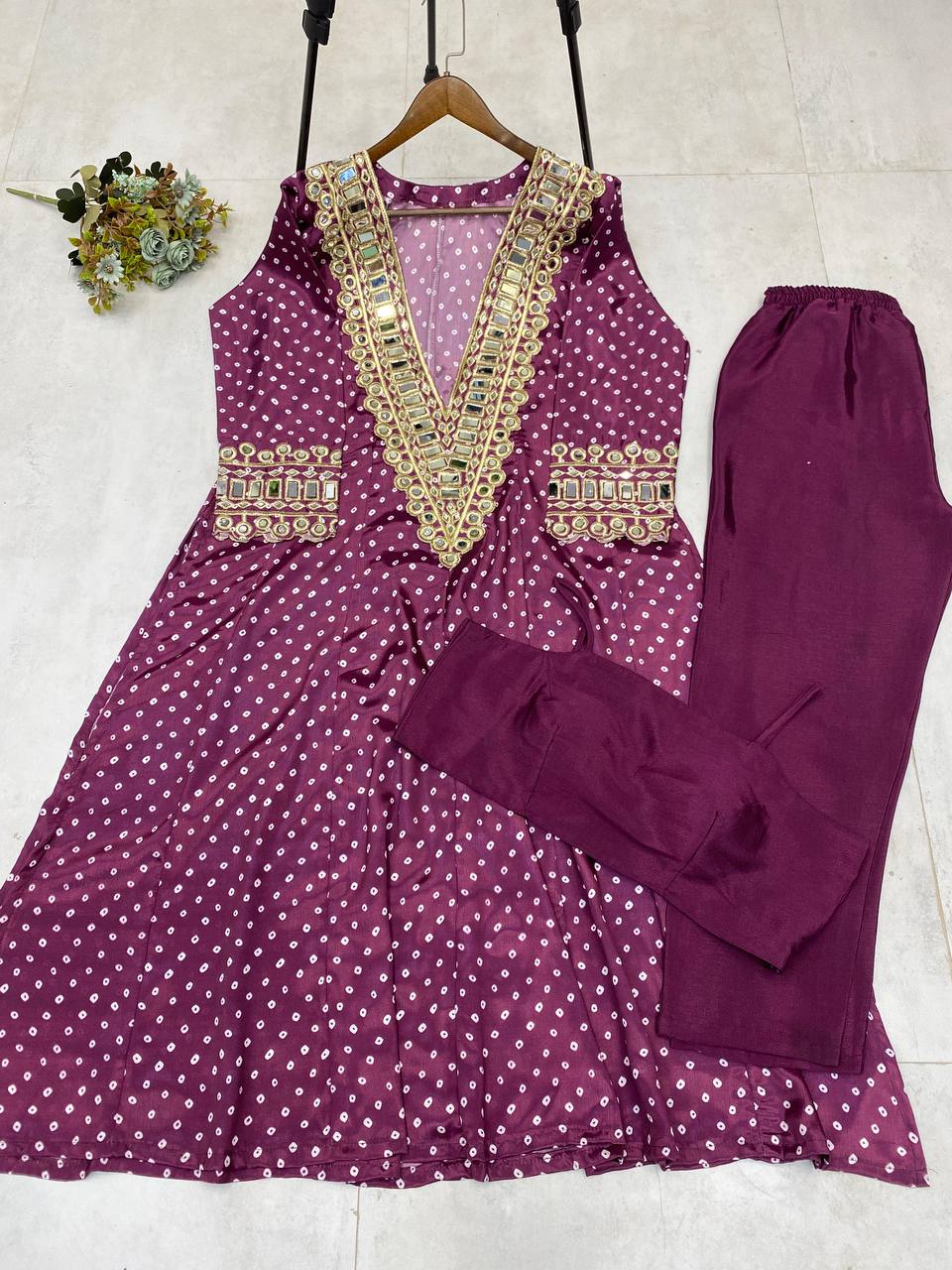 NEW TRENDY THREE-PIECE READY-TO-WEAR KURTA PANT SET WITH TUBE BLOUSE