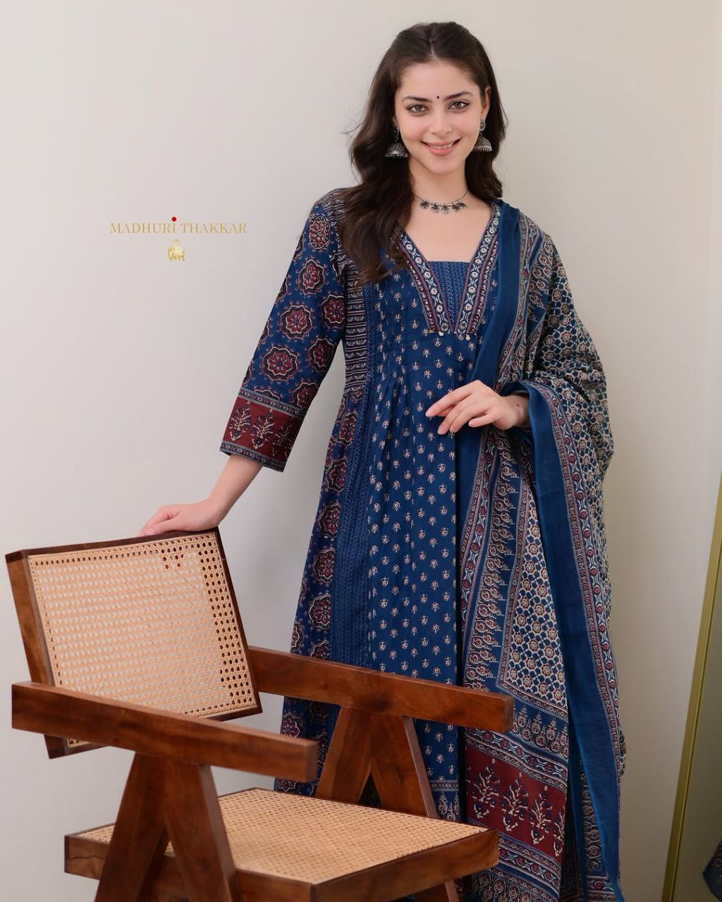PREMIUM MAL COTTON KURTI PLAZO DUPATTA SET WITH HANDWORK NECK DETAILING