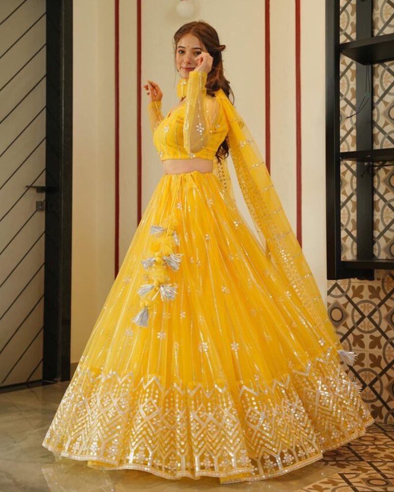 PREMIUM HEAVY BUTTERFLY NET LEHNGA CHOLI WITH 9MM SEQUENCE AND ZARI EMBROIDERY