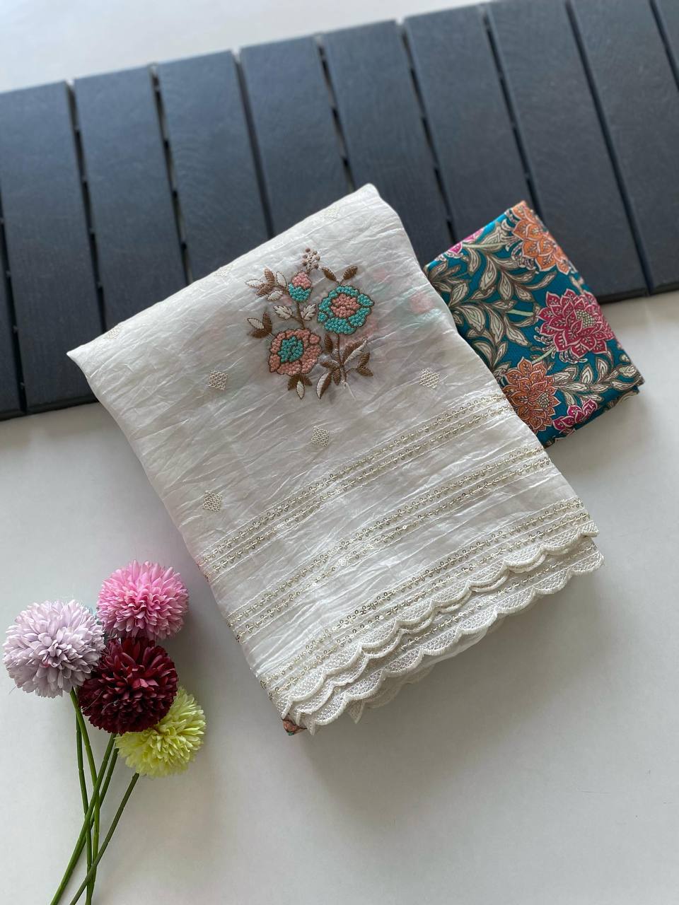 PREMIUM CRUSH ORGANZA DESIGNER SAREE WITH CONTRAST KALAMKARI BLOUSE