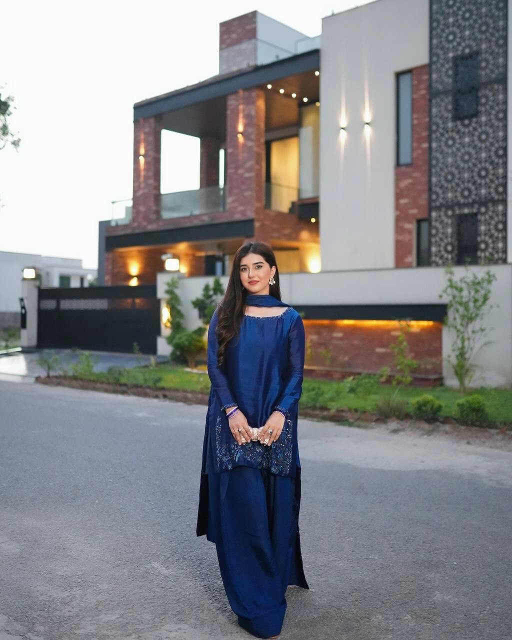 NEW DESIGNER FARSHI SUIT SET WITH DUPATTA
