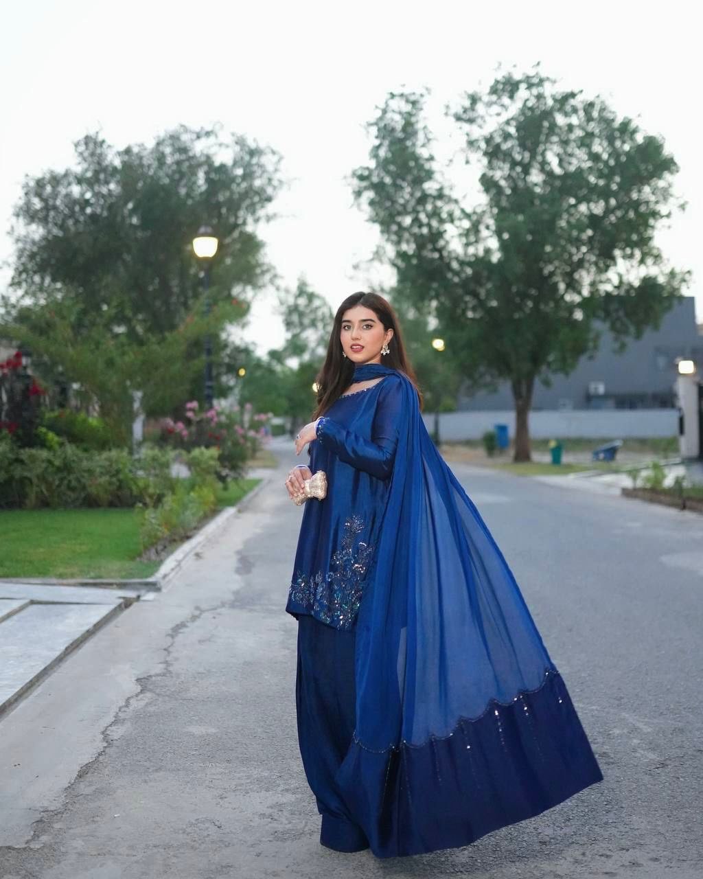 NEW DESIGNER FARSHI SUIT SET WITH DUPATTA