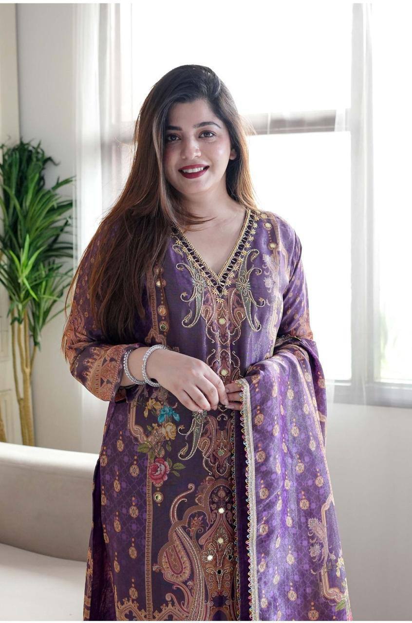 NEW ARRIVAL – 3-PIECE DESIGNER SUIT SET