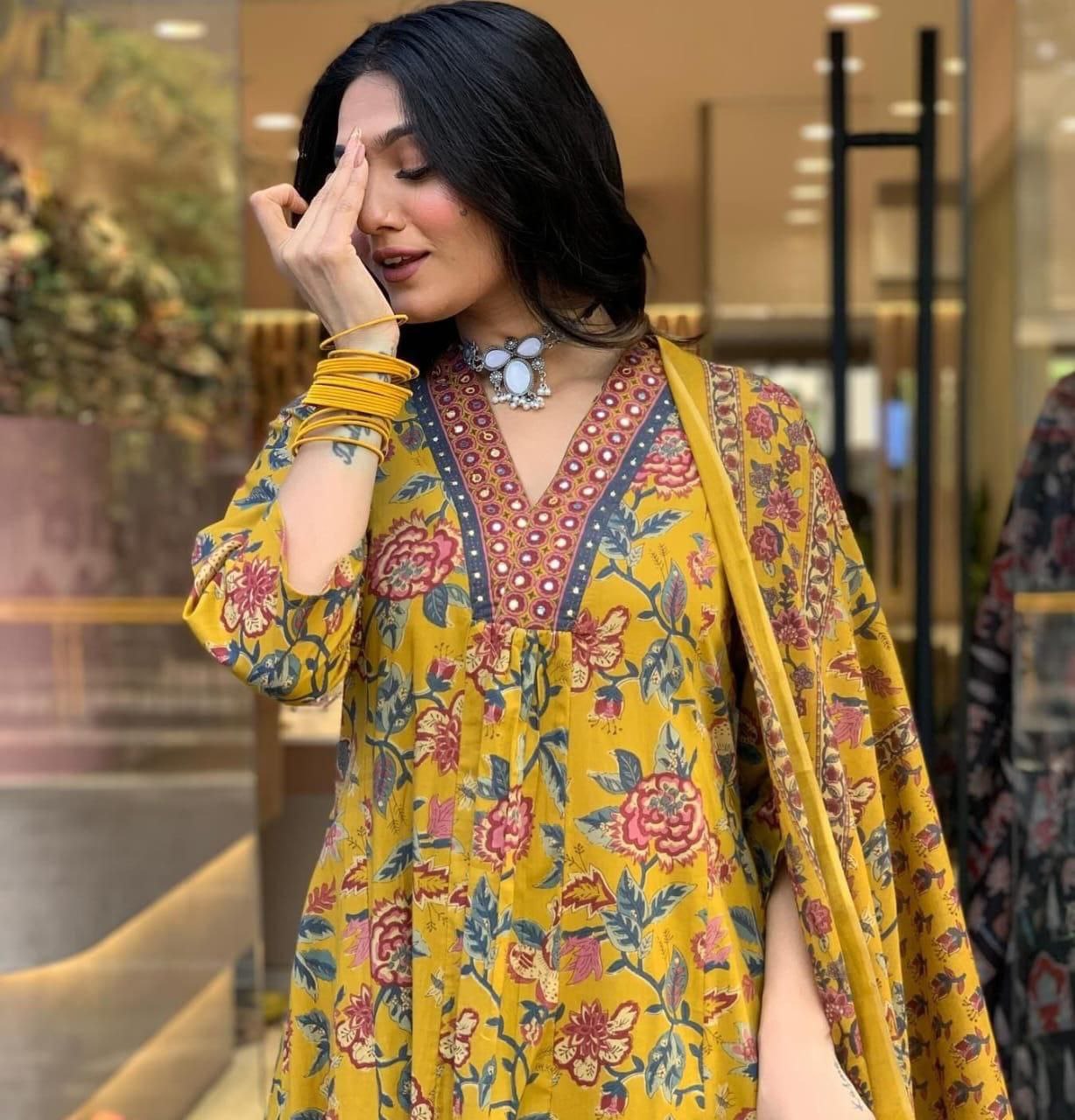 NEW LAUNCH – EXQUISITE 3-PIECE COTTON SUIT SET