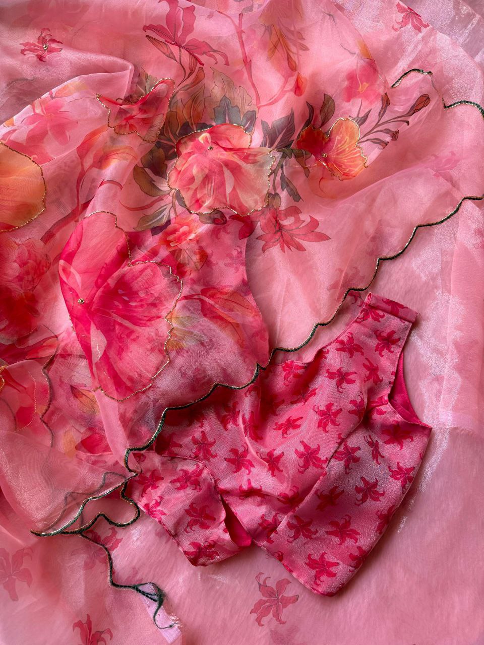 EXCLUSIVE LAUNCH β PREMIUM DIGITAL HANDWORK ORGANZA SAREE