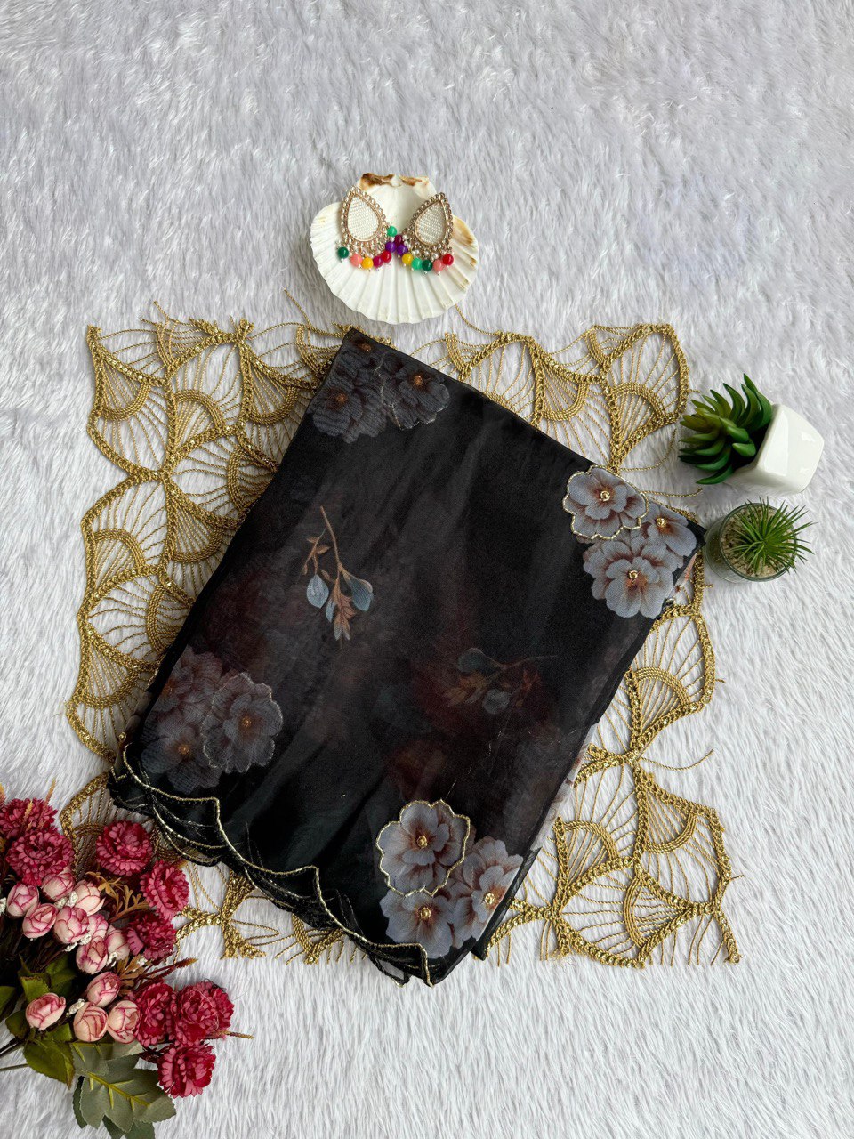 EXCLUSIVE DESIGNER ORGANZA SAREE – A MASTERPIECE OF ELEGANCE