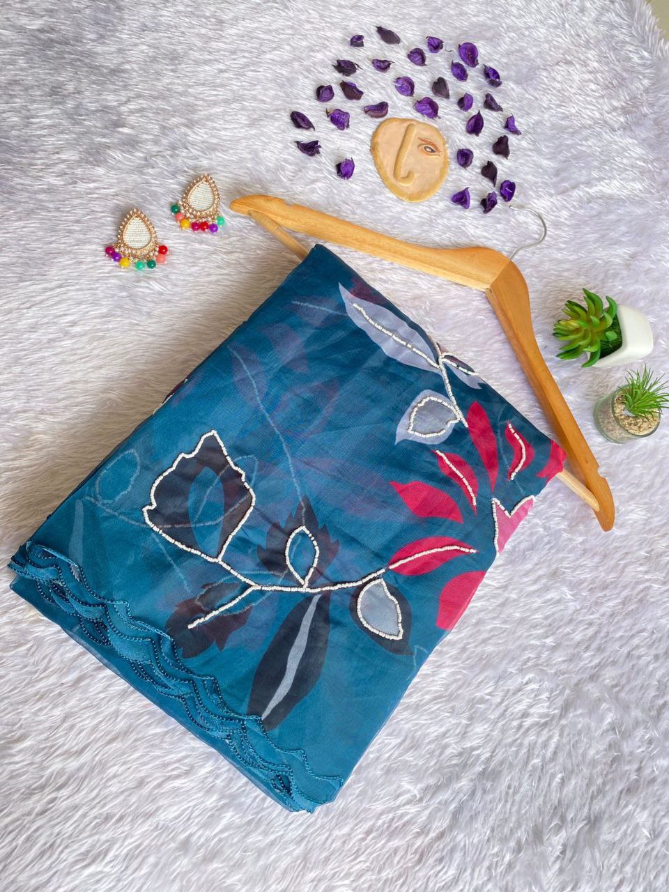 EXCLUSIVE LAUNCH β PREMIUM ORGANZA DIGITAL PRINT SAREE