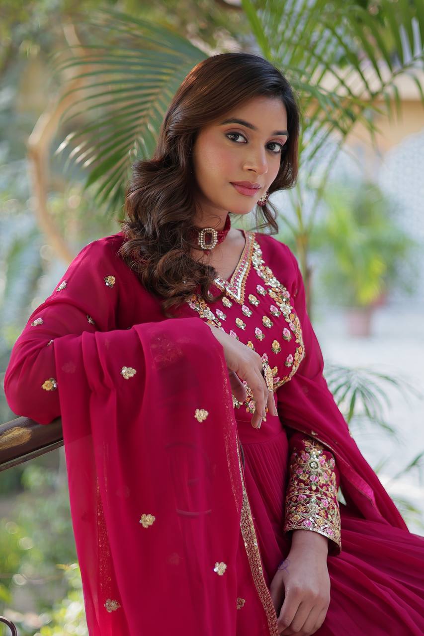 EXQUISITE FAUX BLOOMING GEORGETTE GOWN WITH DESIGNER DUPATTA