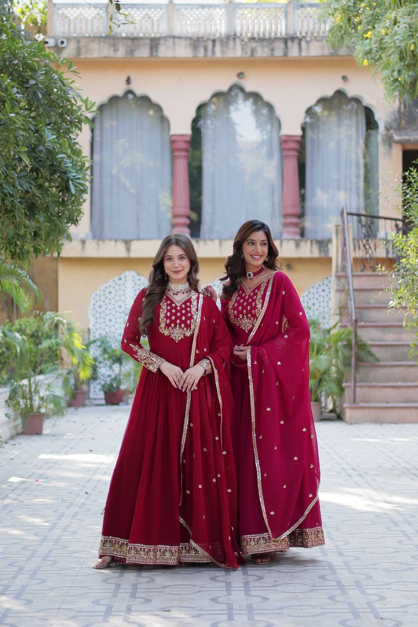 EXQUISITE FAUX BLOOMING GEORGETTE GOWN WITH DESIGNER DUPATTA