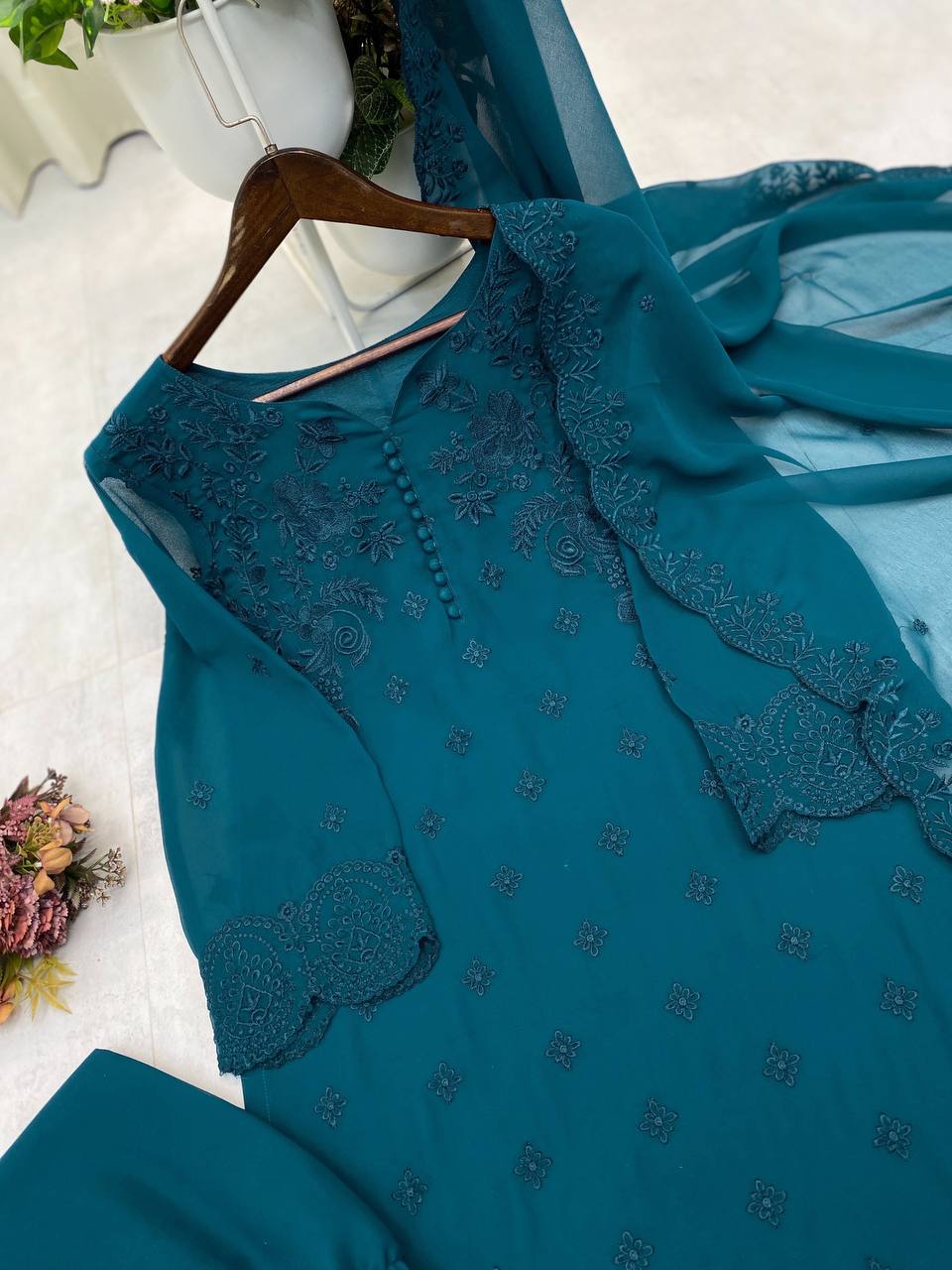 DESIGNER PUMPUM NECK EMBROIDERED SUIT SET