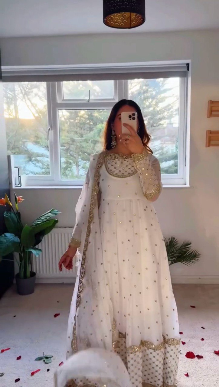 LUXURIOUS DESIGNER GOWN IN FAUX GEORGETTE WITH THREAD & 9MM SEQUENCE WORK