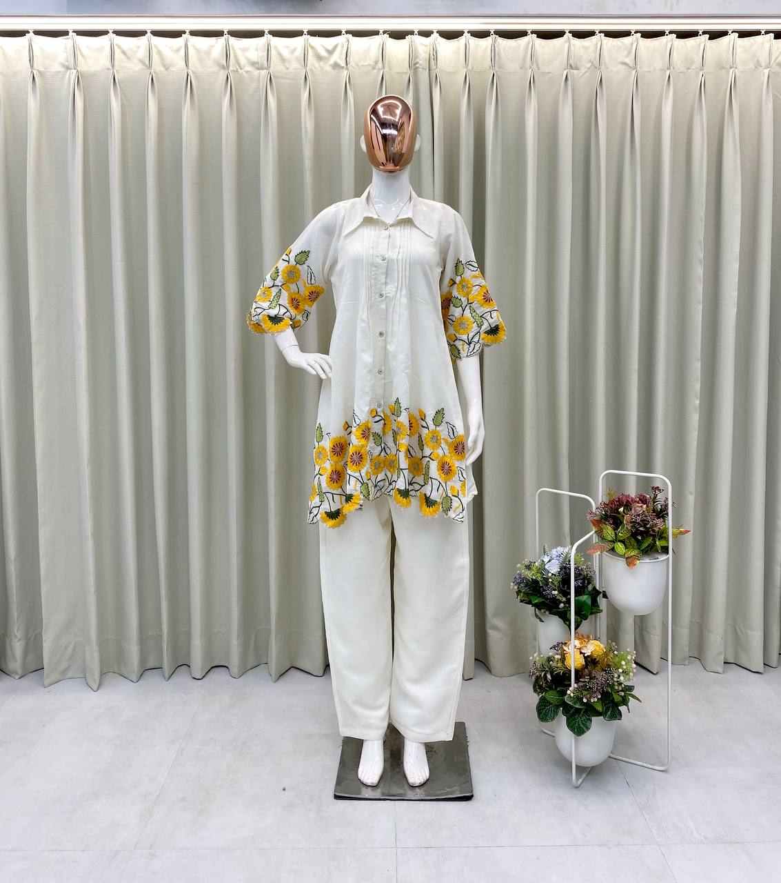 SUMMER SPECIAL DESIGNER TRENDING CO-ORD SET WITH SEQUENCE EMBROIDERY WORK