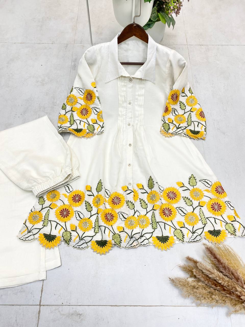 SUMMER SPECIAL DESIGNER TRENDING CO-ORD SET WITH SEQUENCE EMBROIDERY WORK