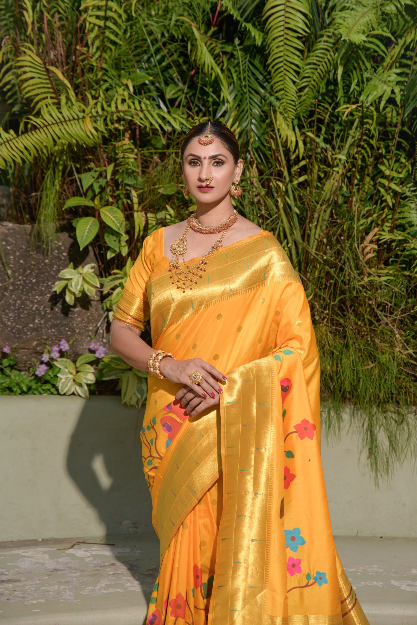 LUXURIOUS PAITHANI PURE SILK HANDLOOM SAREE WITH PURE GOLD ZARI
