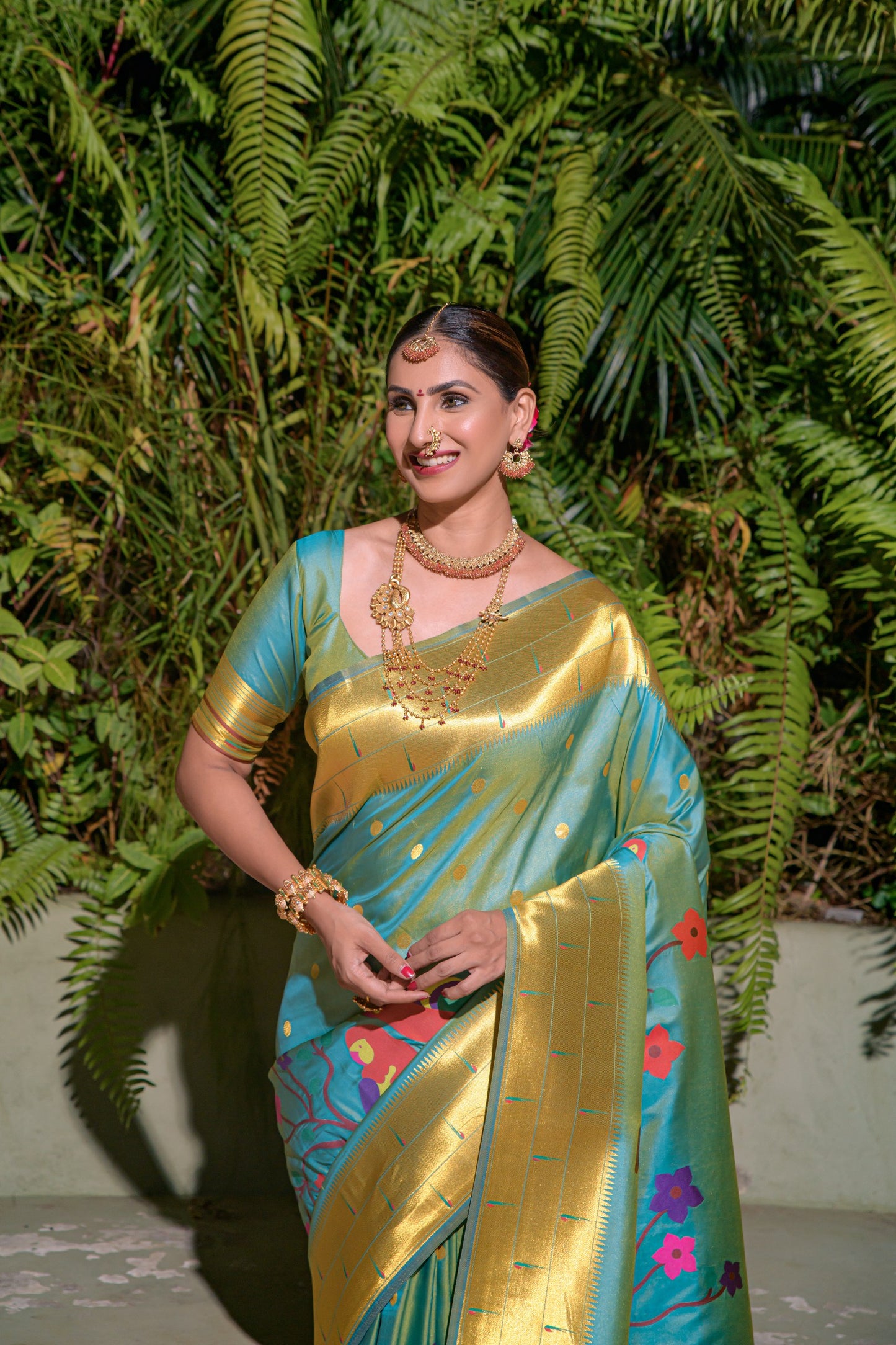 LUXURIOUS PAITHANI PURE SILK HANDLOOM SAREE WITH PURE GOLD ZARI