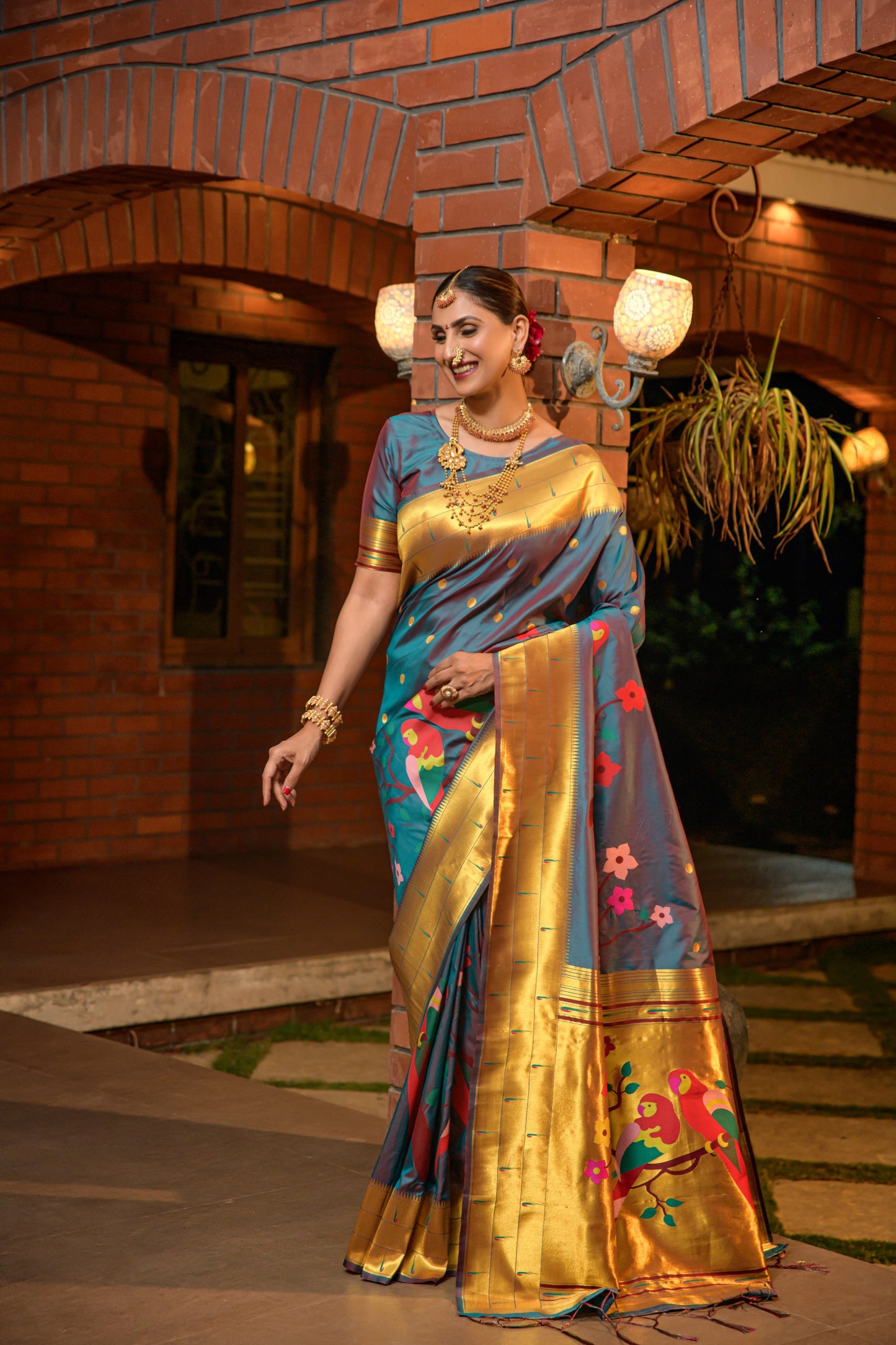 LUXURIOUS PAITHANI PURE SILK HANDLOOM SAREE WITH PURE GOLD ZARI