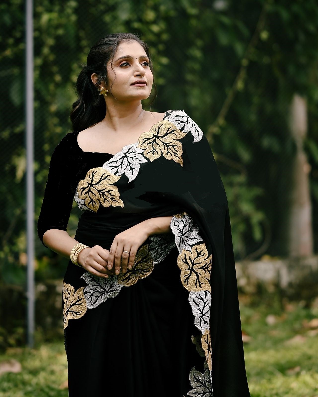 EXQUISITE SARTIN CHIFFON SILK SAREE – A TOUCH OF ELEGANCE