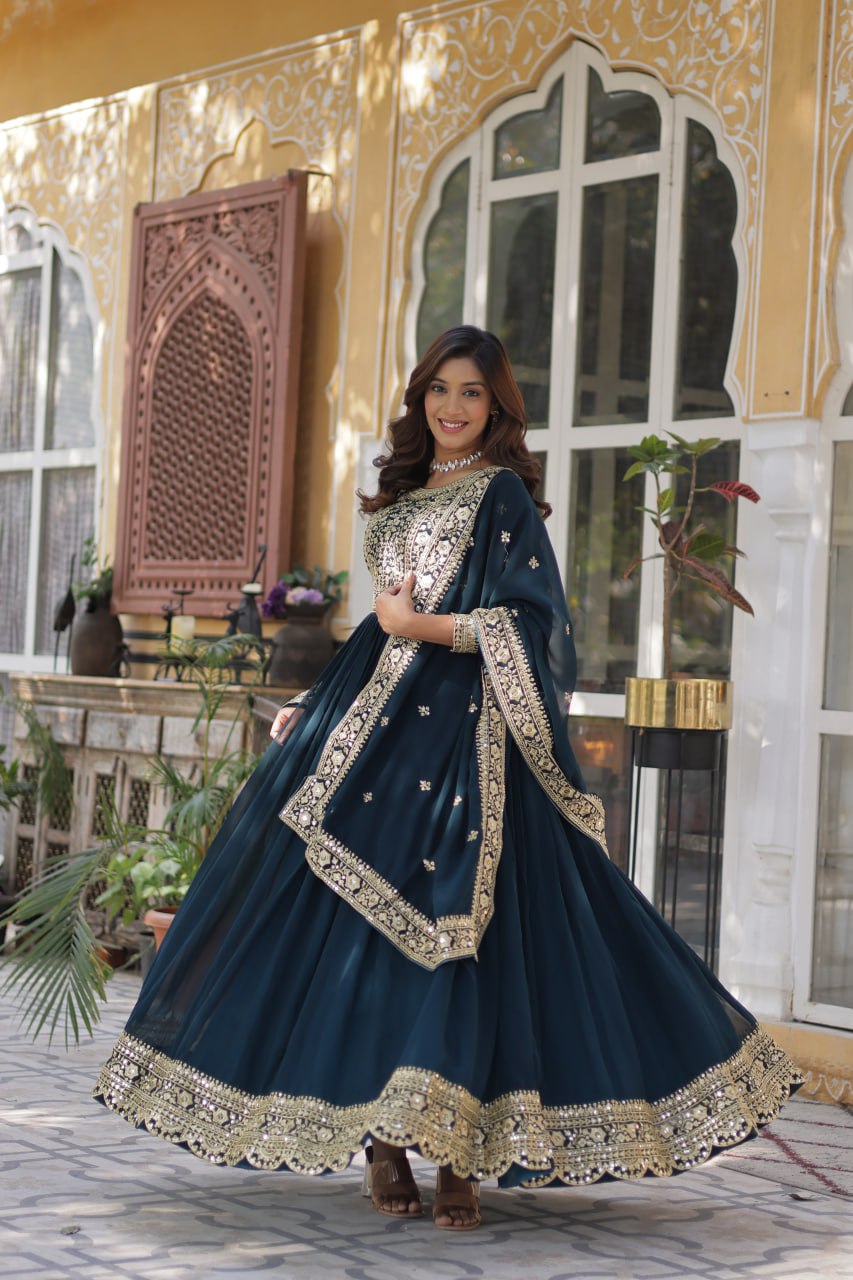 ELEGANT FAUX BLOOMING GOWN WITH ZARI & SEQUINS EMBROIDERY