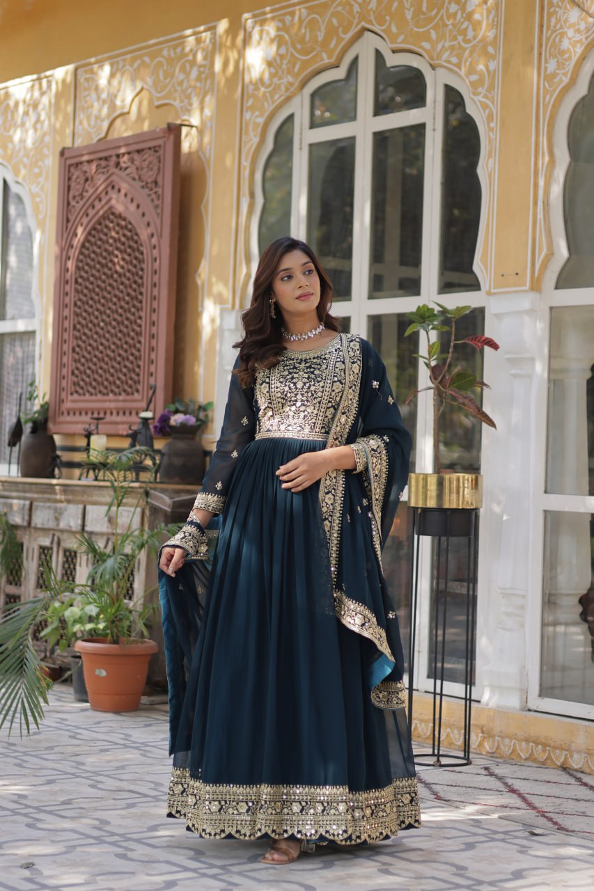 ELEGANT FAUX BLOOMING GOWN WITH ZARI & SEQUINS EMBROIDERY
