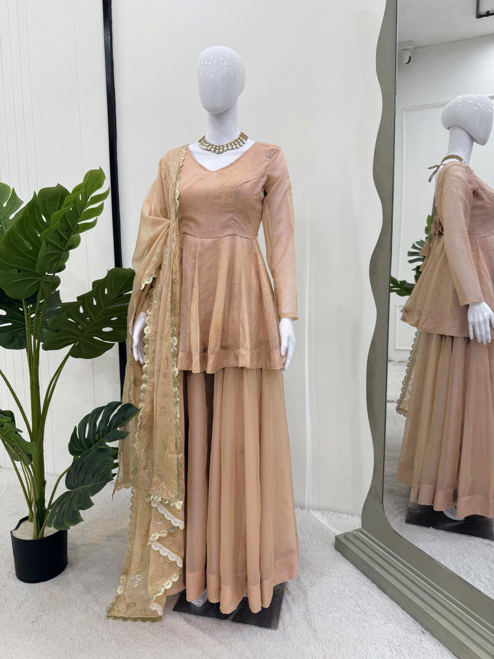 ELEGANT TABBY ORGANZA CO-ORD SET WITH MUKESH WORK & DUPATTA
