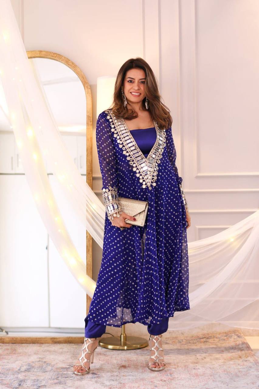 NEW TRENDY THREE-PIECE READY-TO-WEAR KURTA PANT SET WITH TUBE BLOUSE