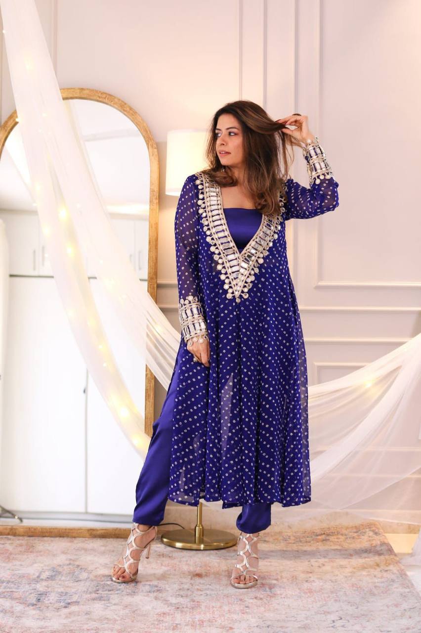 NEW TRENDY THREE-PIECE READY-TO-WEAR KURTA PANT SET WITH TUBE BLOUSE