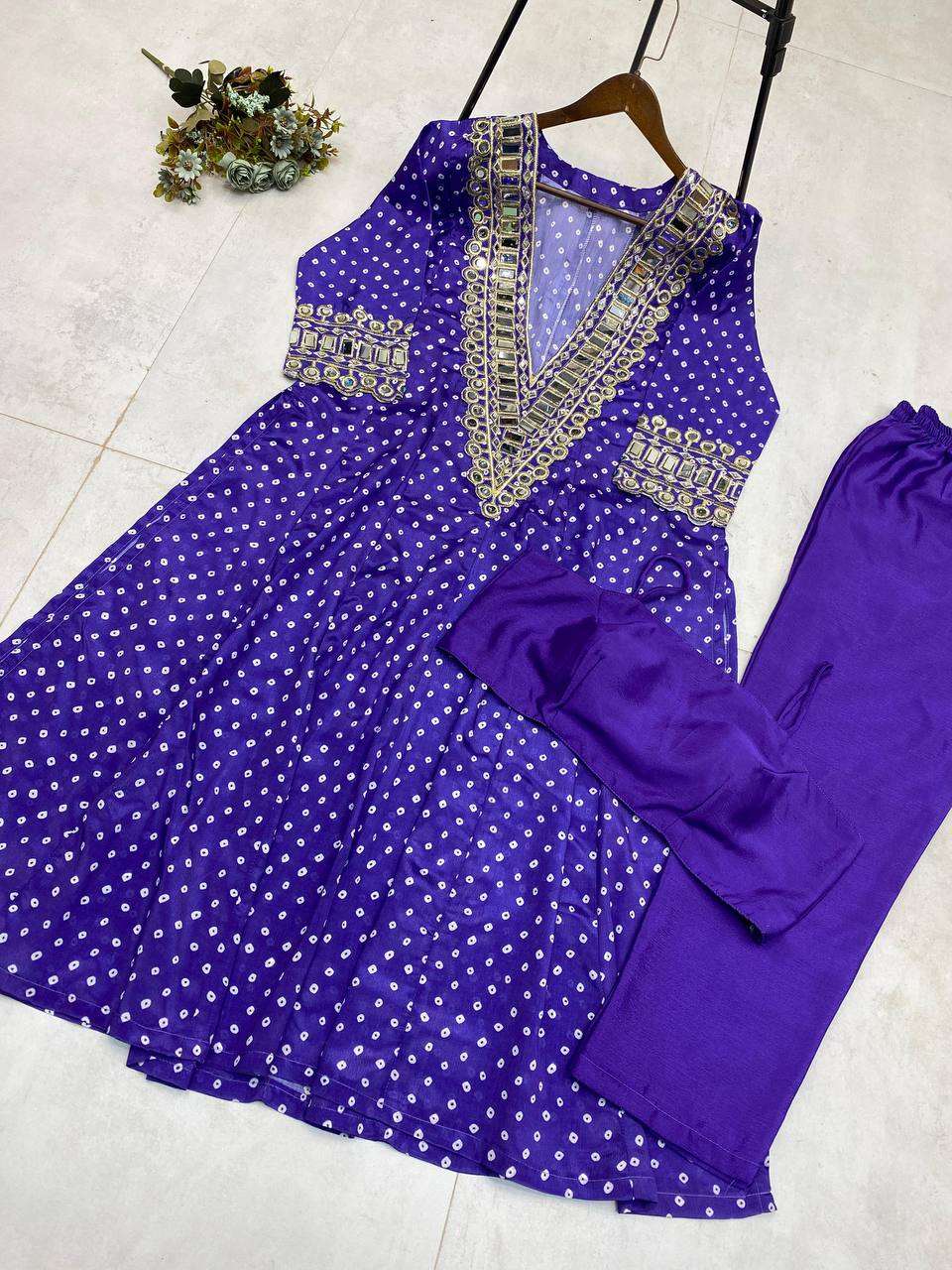 NEW TRENDY THREE-PIECE READY-TO-WEAR KURTA PANT SET WITH TUBE BLOUSE