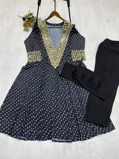 NEW TRENDY THREE-PIECE READY-TO-WEAR KURTA PANT SET WITH TUBE BLOUSE