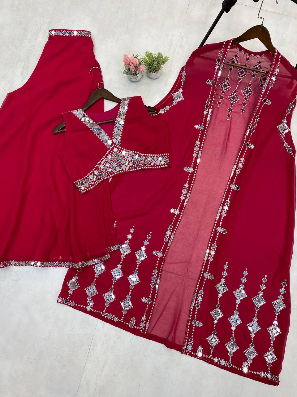 NEW THREE-PIECE WESTERN OUTFIT FOR TRENDY WEDDING SEASON