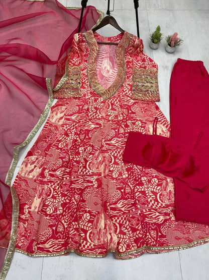NEW TRENDY FOUR-PIECE INDO-WESTERN SET – TOP, BOTTOM, BLOUSE & DUPATTA