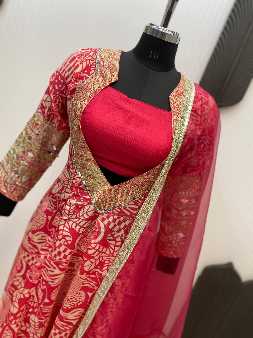 NEW TRENDY FOUR-PIECE INDO-WESTERN SET – TOP, BOTTOM, BLOUSE & DUPATTA