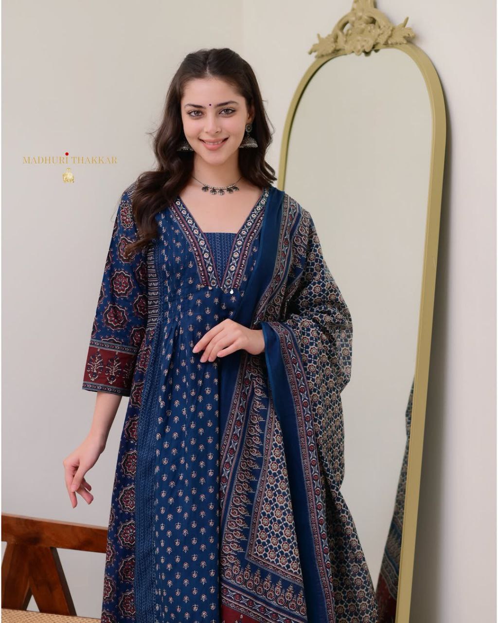 PREMIUM MAL COTTON KURTI PLAZO DUPATTA SET WITH HANDWORK NECK DETAILING