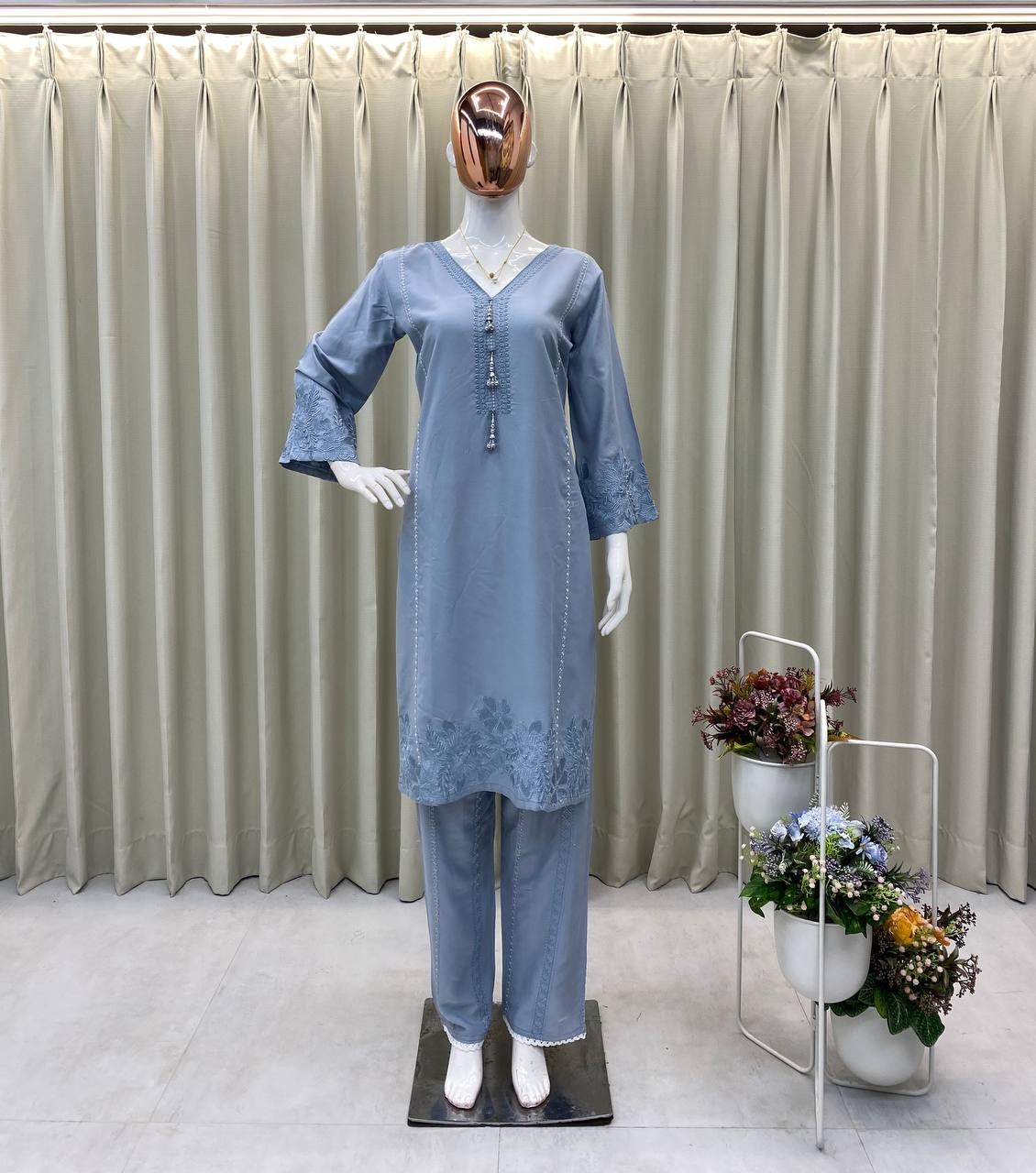 TRENDING EMBROIDERED CO-ORD SET – PERFECT FOR RUNNING WEAR & CASUAL CHIC LOOKS