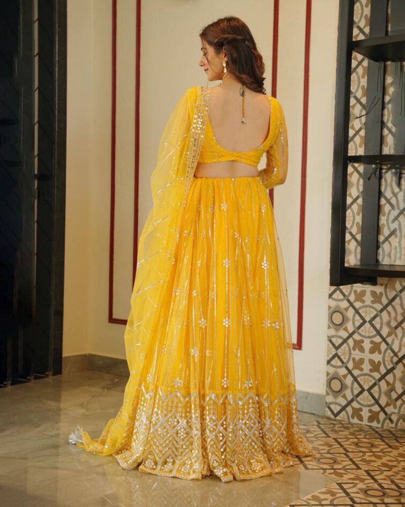 PREMIUM HEAVY BUTTERFLY NET LEHNGA CHOLI WITH 9MM SEQUENCE AND ZARI EMBROIDERY