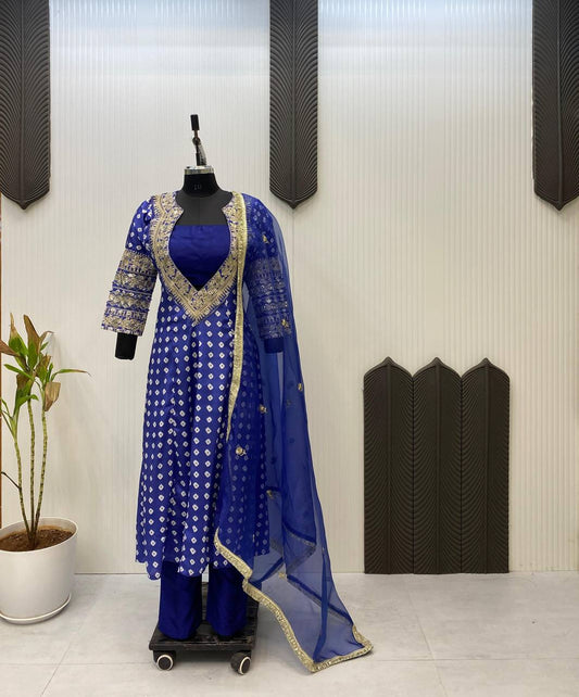 NEW TRENDY THREE-PIECE READY-TO-WEAR KURTA SET WITH TUBE BLOUSE