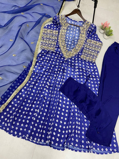 NEW TRENDY THREE-PIECE READY-TO-WEAR KURTA SET WITH TUBE BLOUSE