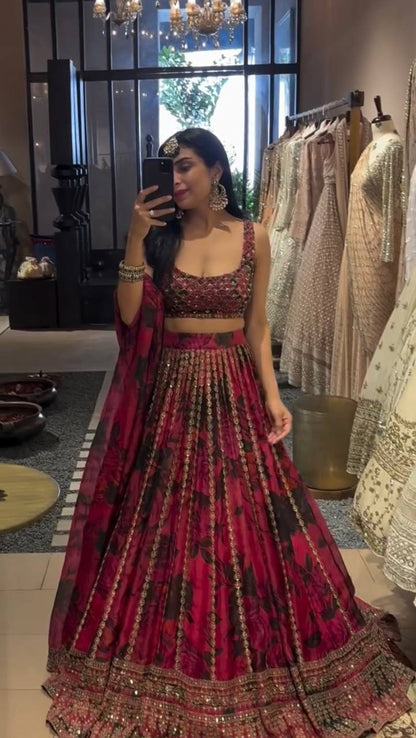ELEGANT DESIGNER LEHENGA SET