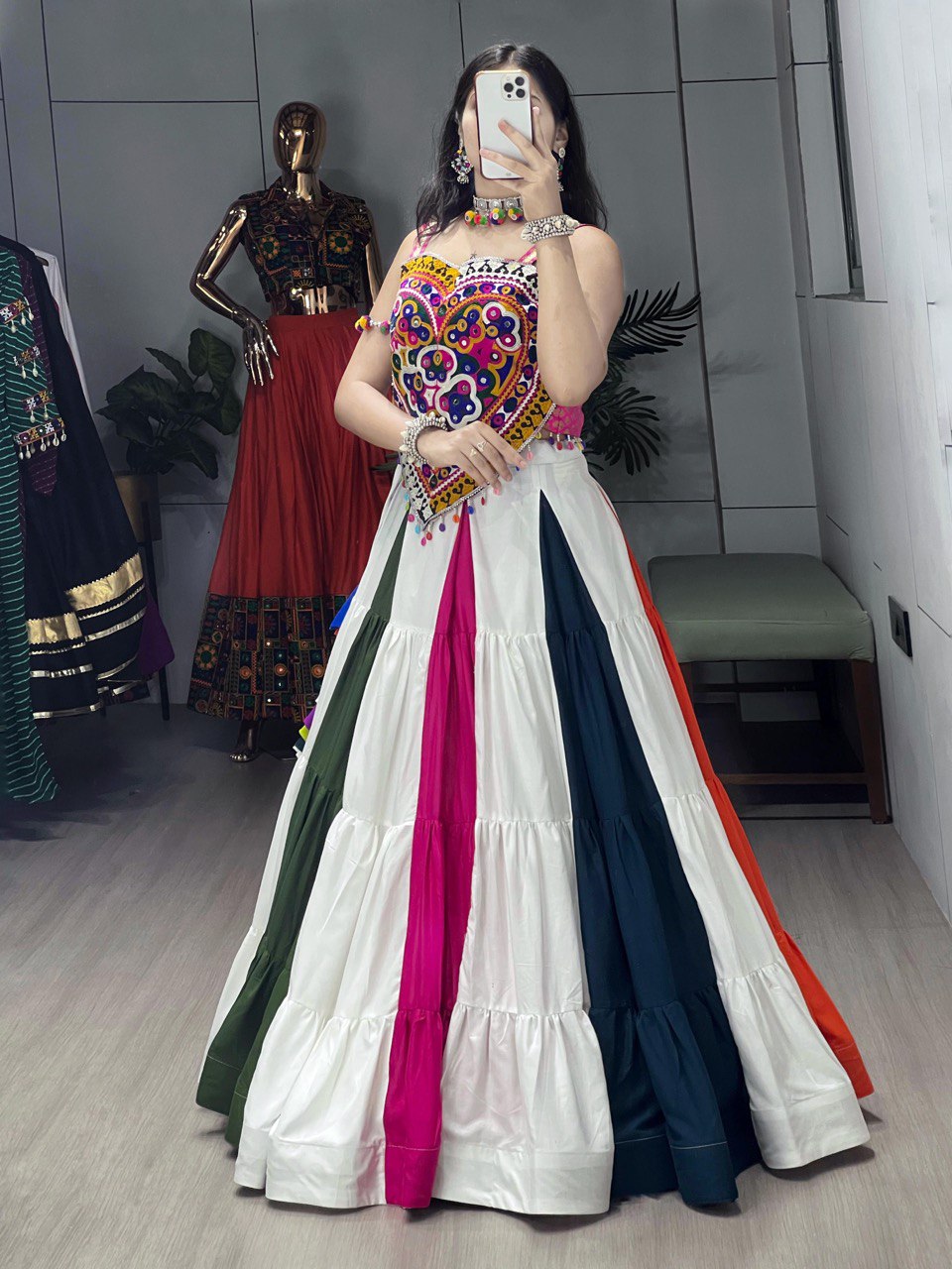 FESTIVE VIBES ALERT! COLOURFUL NAVARATRI CHOLI SET