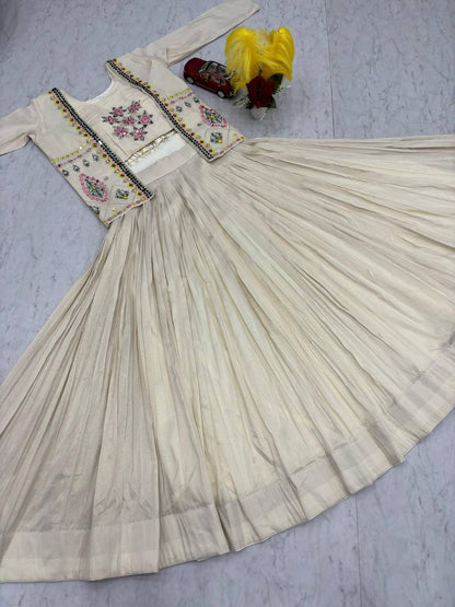 FESTIVAL SPECIAL CROP TOP LEHENGA SET
