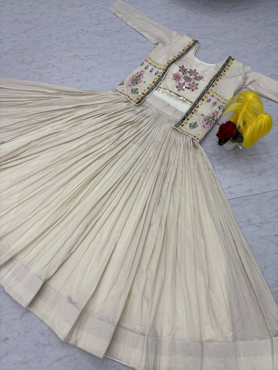FESTIVAL SPECIAL CROP TOP LEHENGA SET