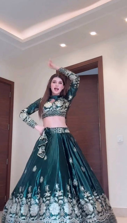 ELEGANT DESIGNER LEHENGA SET