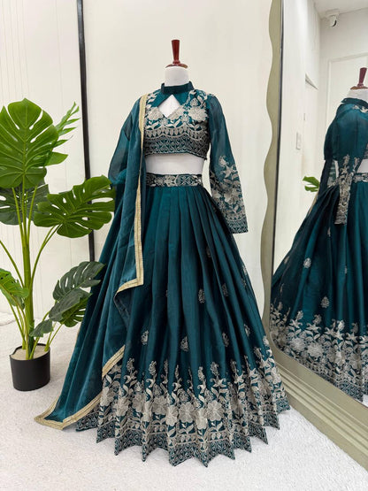 ELEGANT DESIGNER LEHENGA SET