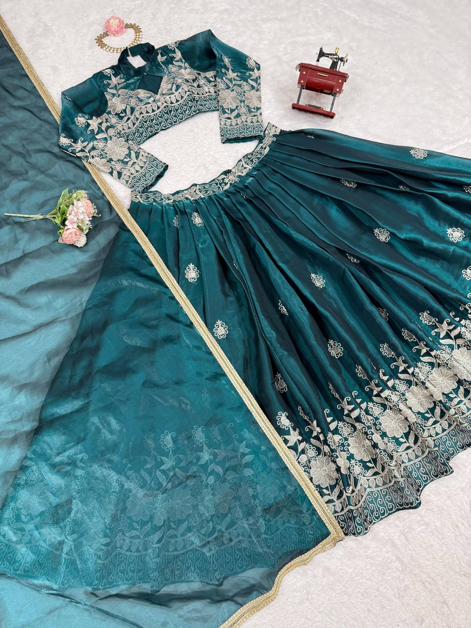 ELEGANT DESIGNER LEHENGA SET