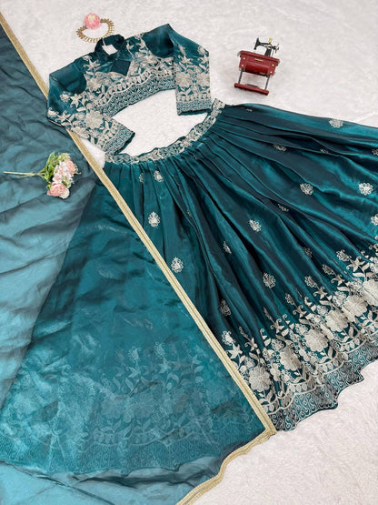 ELEGANT DESIGNER LEHENGA SET