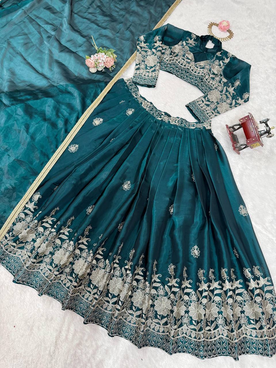 ELEGANT DESIGNER LEHENGA SET