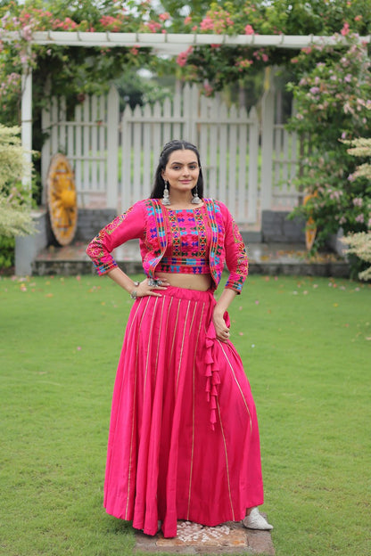 NAVRATRI LEHENGA CHOLI COLLECTIONS – 2025