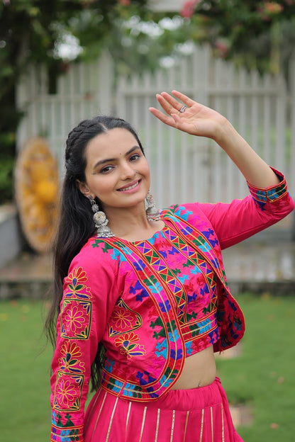 NAVRATRI LEHENGA CHOLI COLLECTIONS – 2025