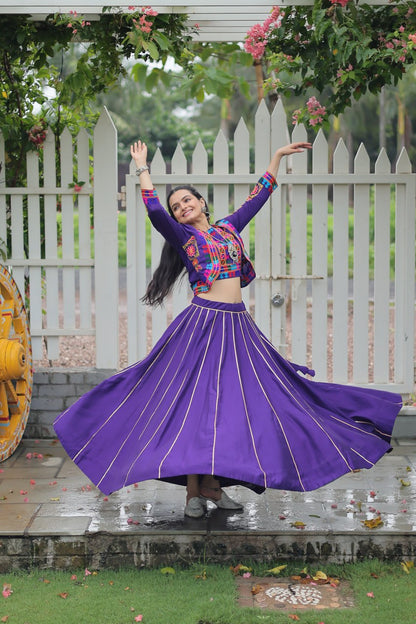 NAVRATRI LEHENGA CHOLI COLLECTIONS – 2025